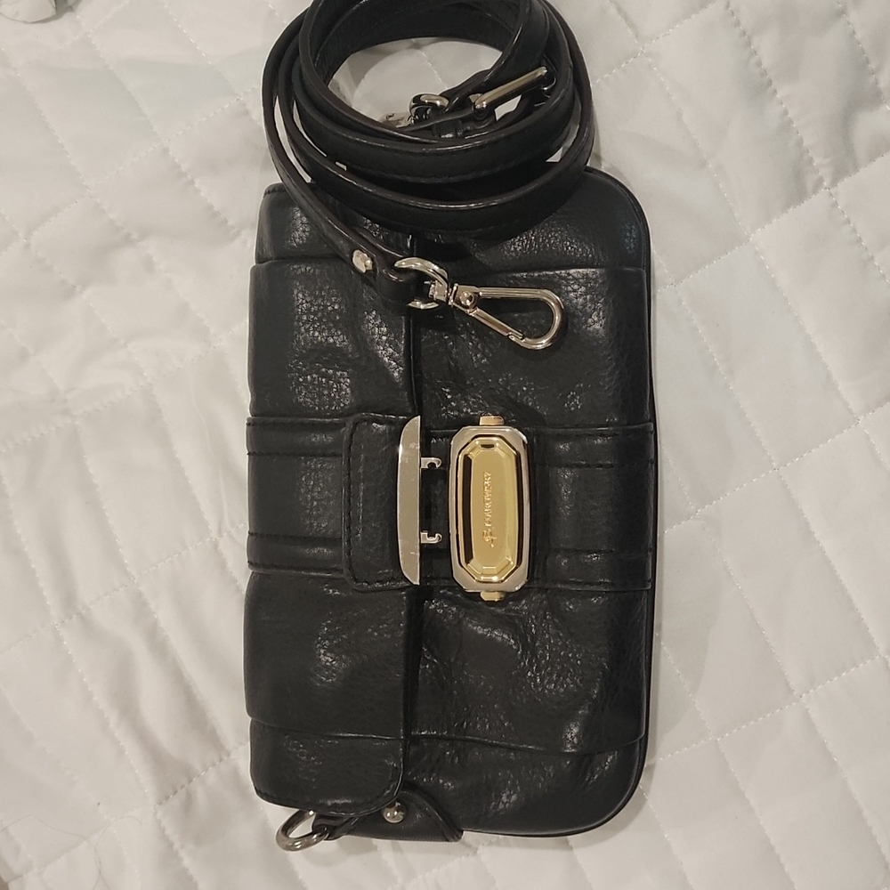 B. MAKOWSKY crossbody bag